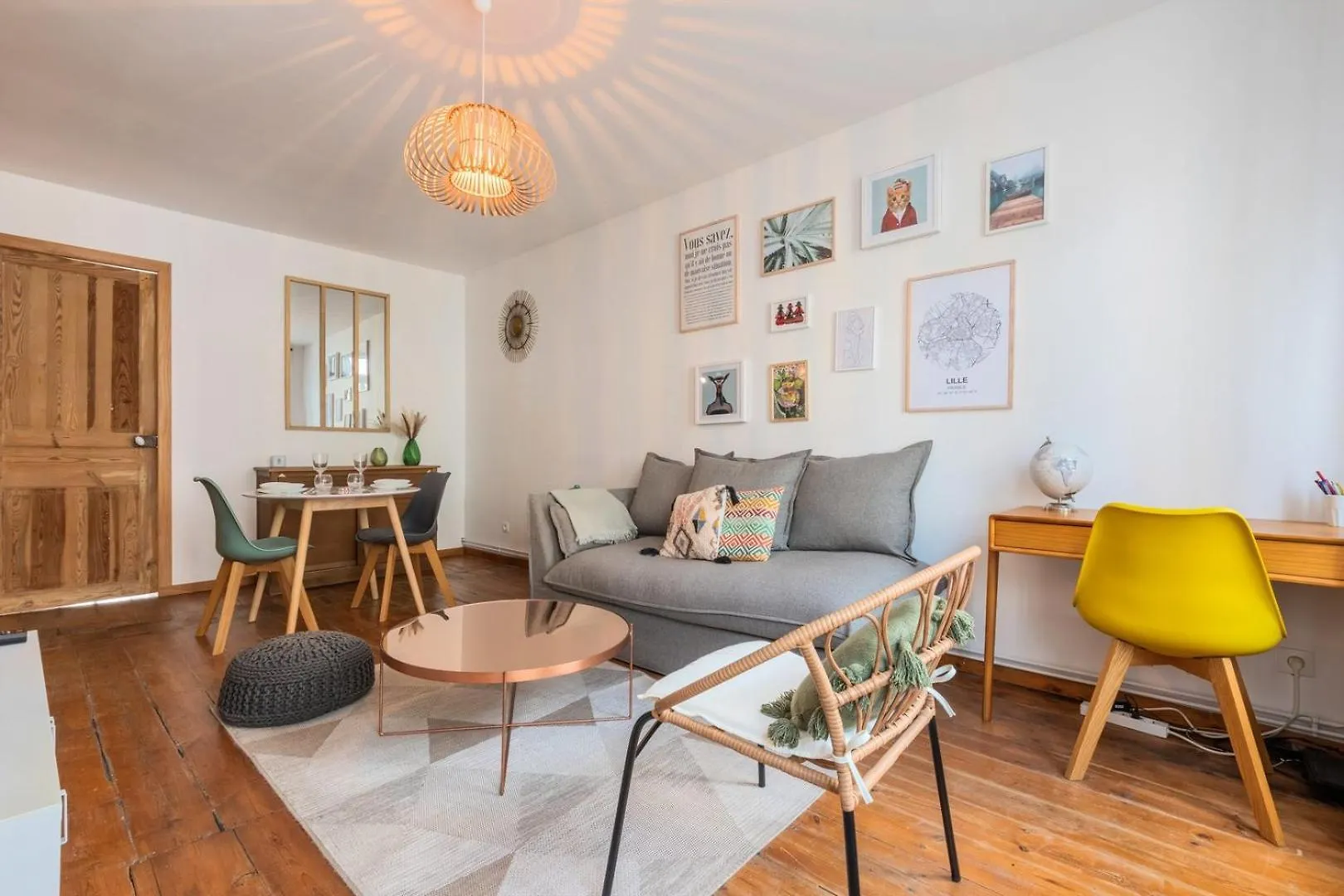 Charmant Appartement Une Chambre - Hypercentre ! Lilla 0*,  Francia